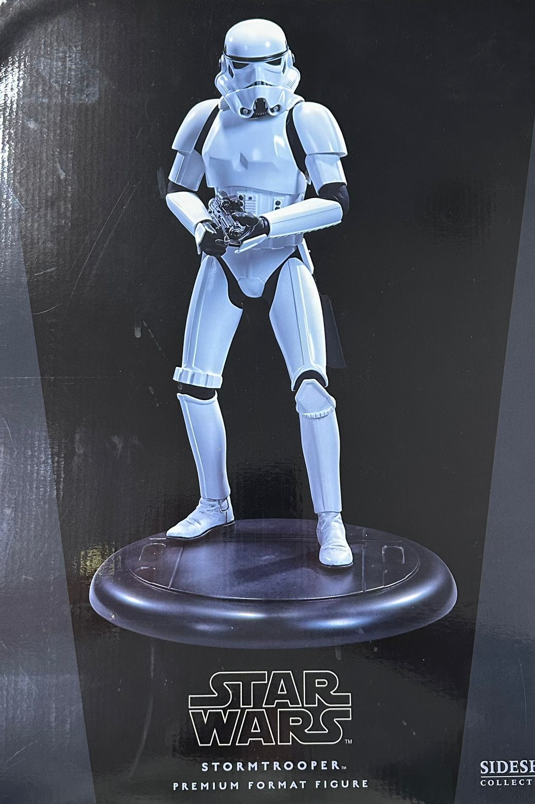 Stormtrooper sideshow (Premium format figure)